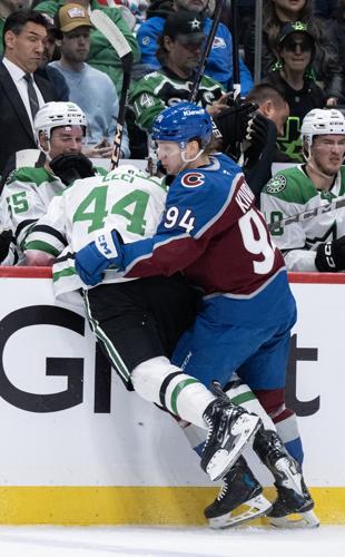 Avalanche re-sign Joel Kiviranta to one-year deal