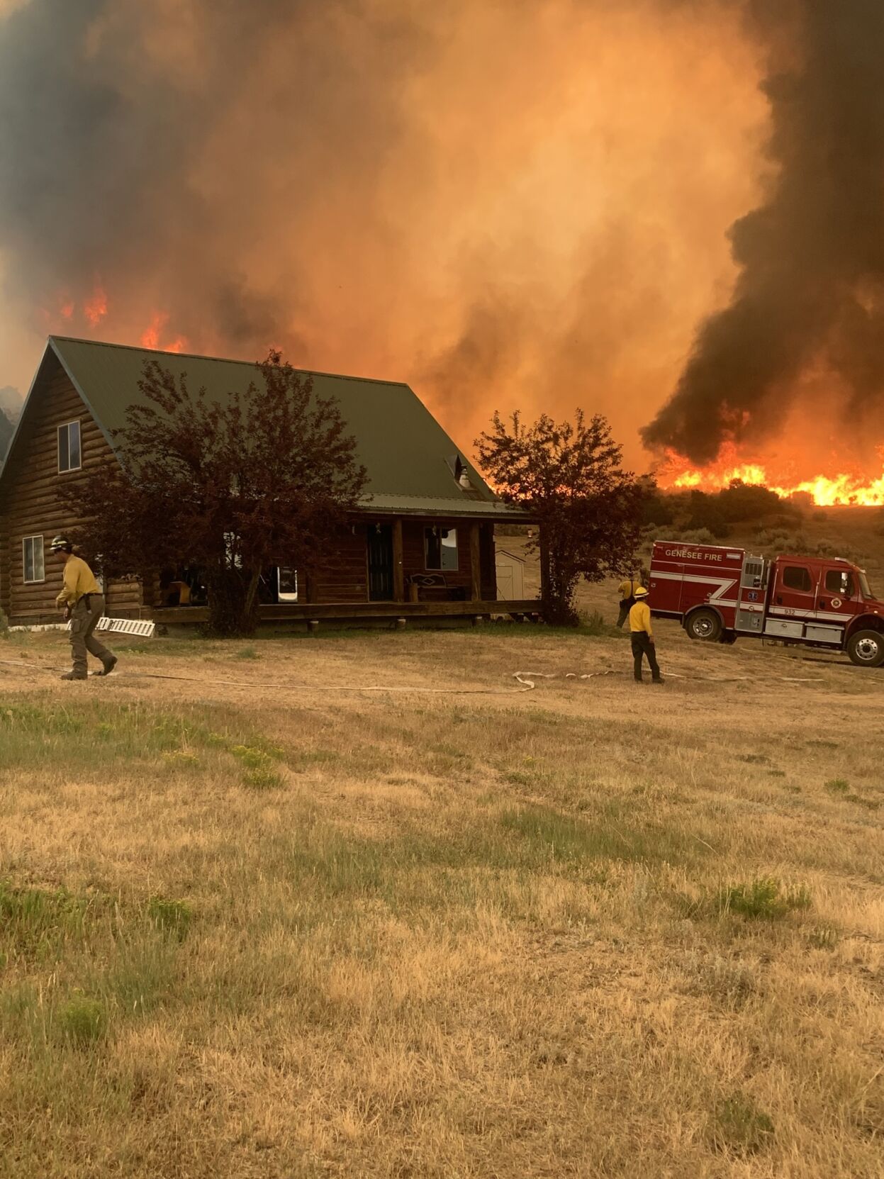 Colorado Springs firefighters deploy to help battle blazes in western Colorado