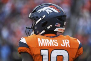 Titans Broncos Football