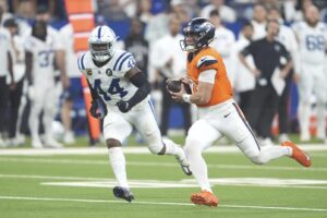 Broncos Colts Football