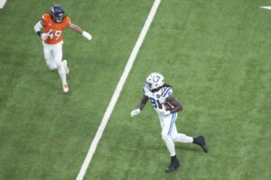 Broncos Colts Football