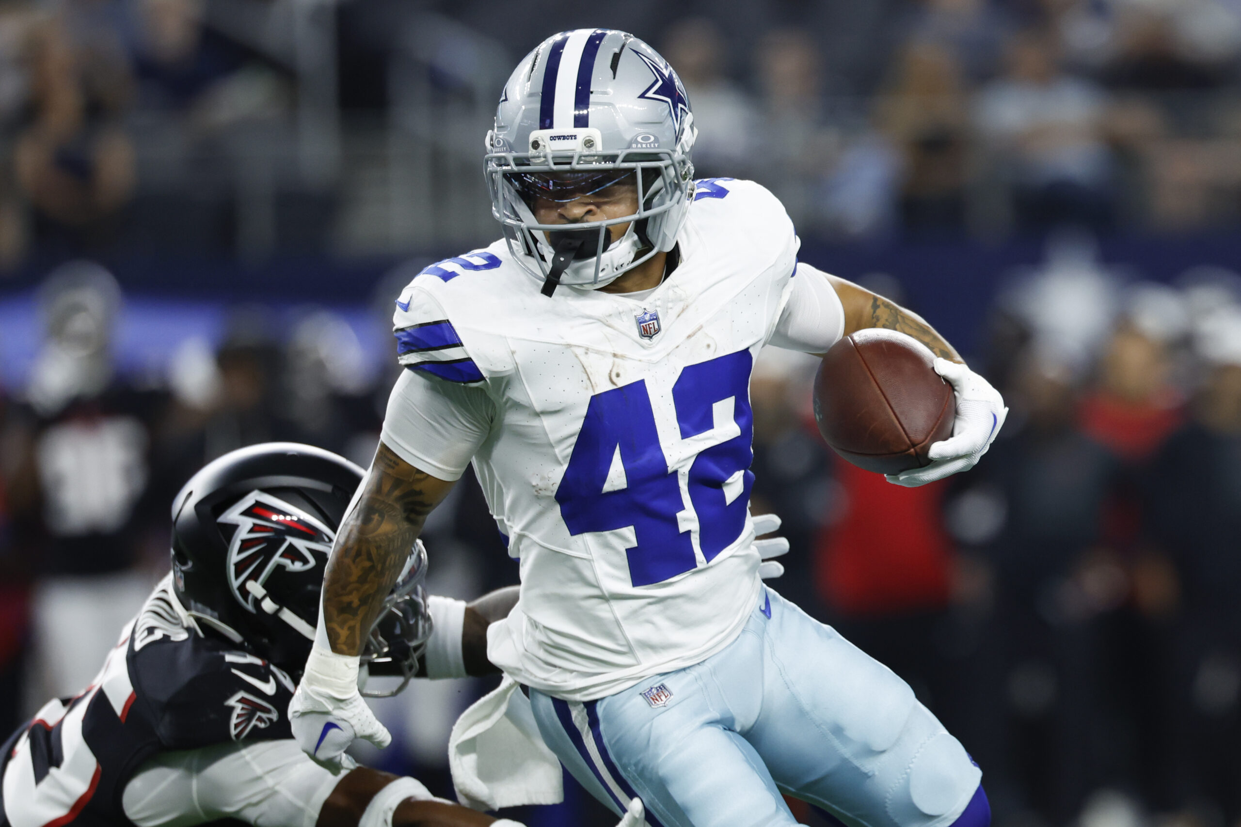 Broncos sign RB Deuce Vaughn to practice squad